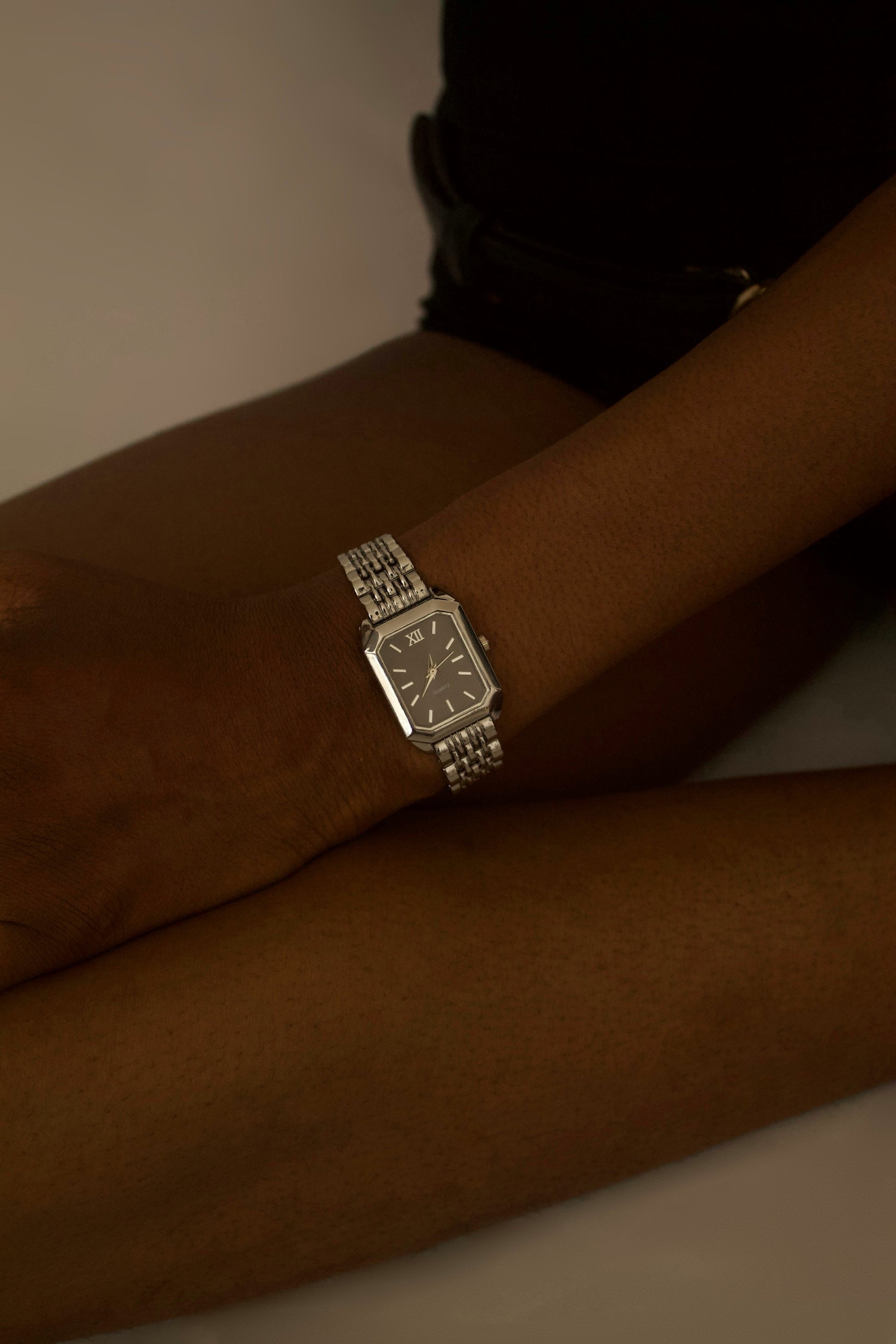 Milla|Silver Watch|Black