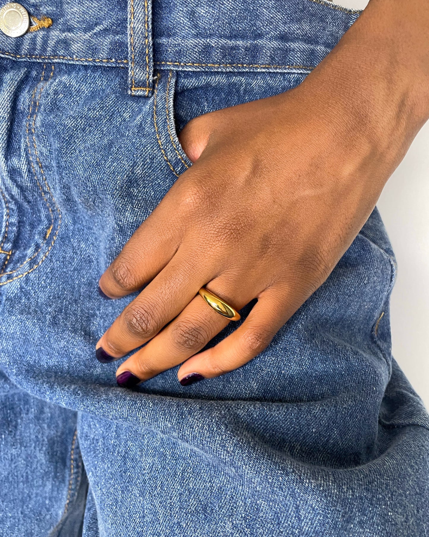 Kate - Gold Ring